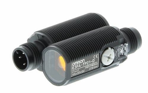 Sensor fotoeléctrico retrorreflectivo E3FB - código E3FBRP11 - Omron